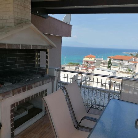 Crystal Blue Apartments Nea Kallikrateia 外观 照片
