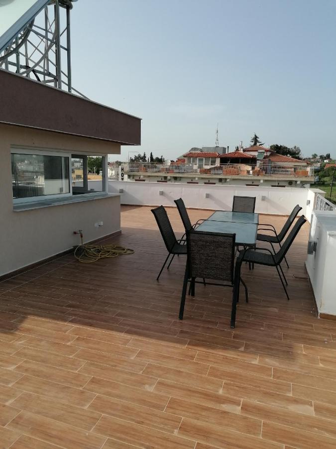 Crystal Blue Apartments Nea Kallikrateia 外观 照片