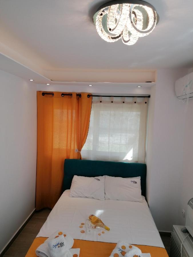 Crystal Blue Apartments Nea Kallikrateia 外观 照片