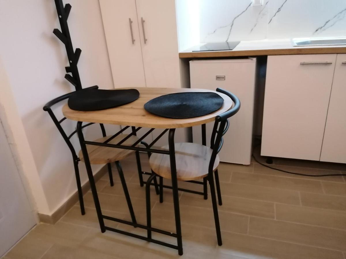 Crystal Blue Apartments Nea Kallikrateia 外观 照片