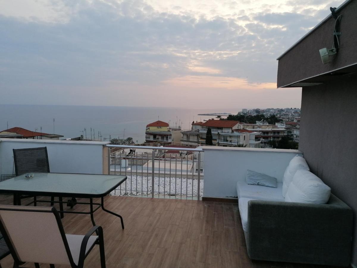 Crystal Blue Apartments Nea Kallikrateia 外观 照片