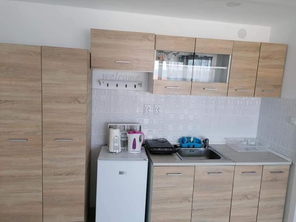 Crystal Blue Apartments Nea Kallikrateia 客房 照片