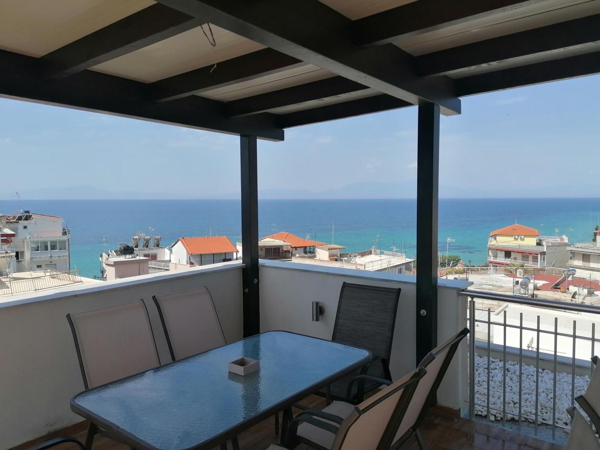 Crystal Blue Apartments Nea Kallikrateia 外观 照片
