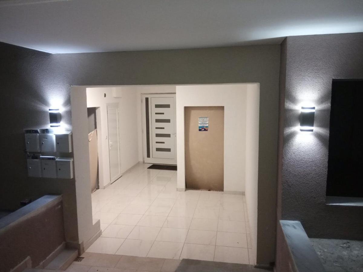 Crystal Blue Apartments Nea Kallikrateia 外观 照片